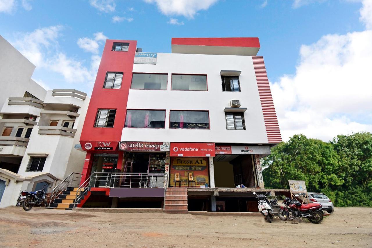 Oyo 61308 Hotel Rw International Hingoli 외부 사진