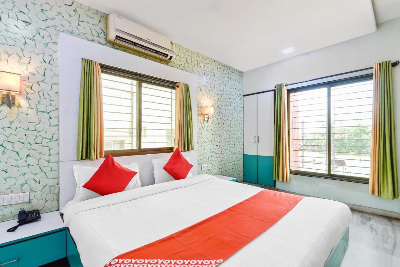 Oyo 61308 Hotel Rw International Hingoli 외부 사진